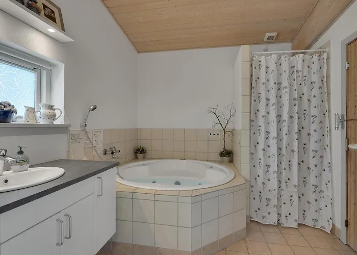 Amazing In With Sauna Fåborg